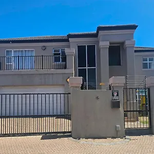 Nala Guest house Parklands